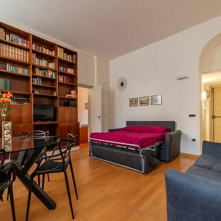 Tra Castel Sant'angelo E Del Vaticano Flat Appartement Rome