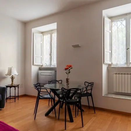 Apartment Tra Castel Sant'angelo E Citta Del Vaticano Flat Rome